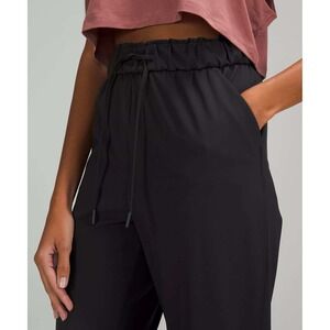 Lululemon Stretch High-Rise Pant 6 Black Excellent Office Travel Athleisure